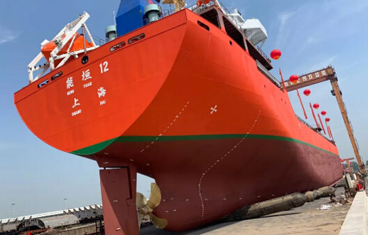 支持,健全的售后服务,公司主要经营国内沿海及长江中下游成品油船运输